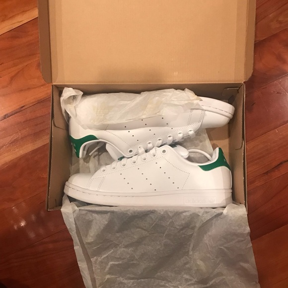 Adidas Stan Smith Shoes *SOLD* - Picture 4 of 4